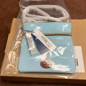 NWT Dooney & Bourke Nylon Double Zip Crossbody with COA 8”wide 8.5” tall